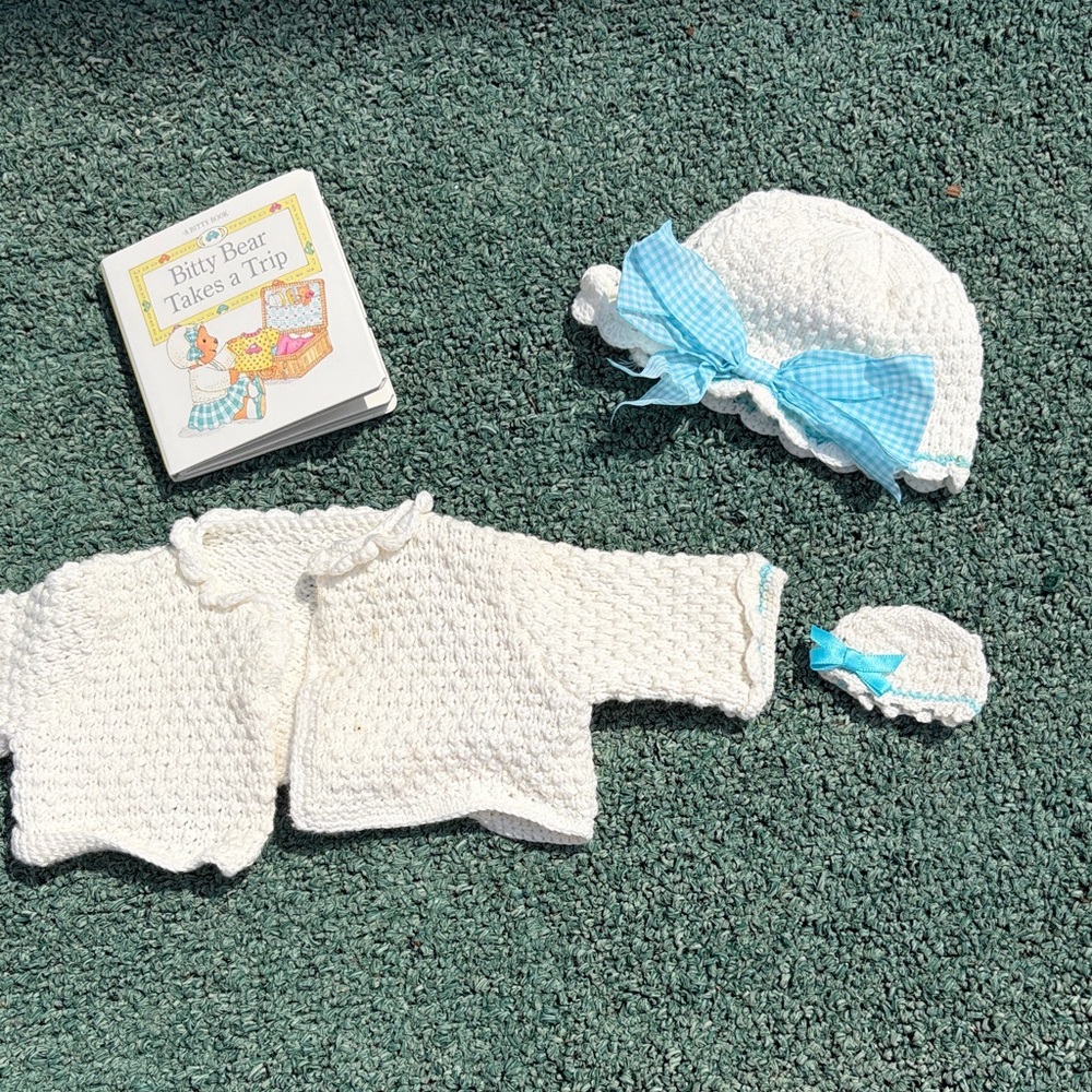 American Girl White Crochet Doll Cardigan and Hats with Blue Bows